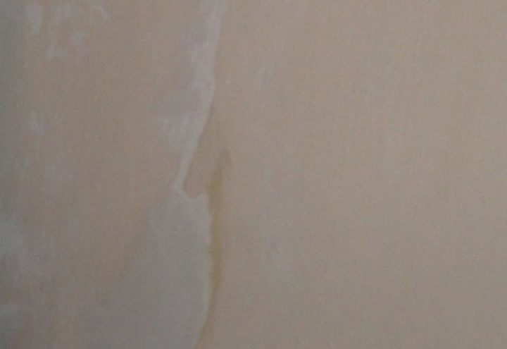 Filling Cracks In Walls